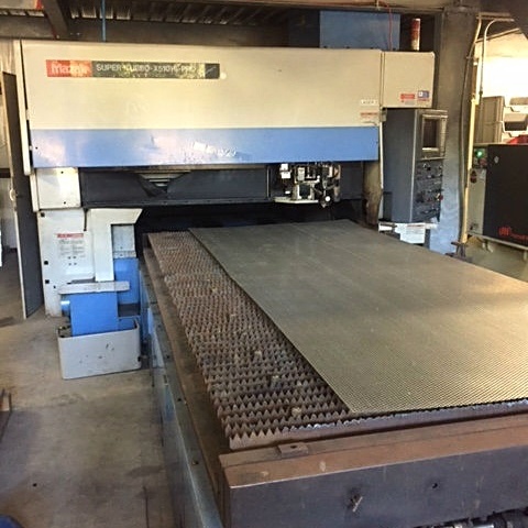 A Look into the Different Types of Fabrication Machinery
